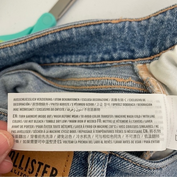 Hollister Ultra High-Rise Dad Jean Medium Wash Vintage Stretch 9L - Picture 13 of 14